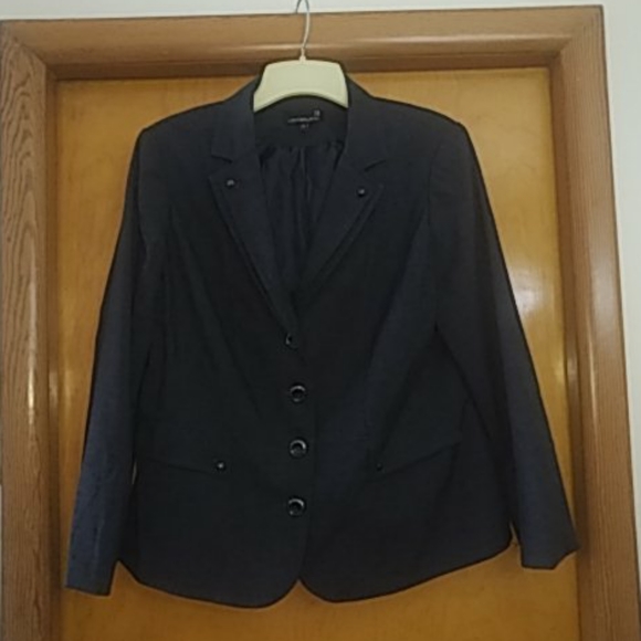 Wpmens Blazer - Picture 1 of 3